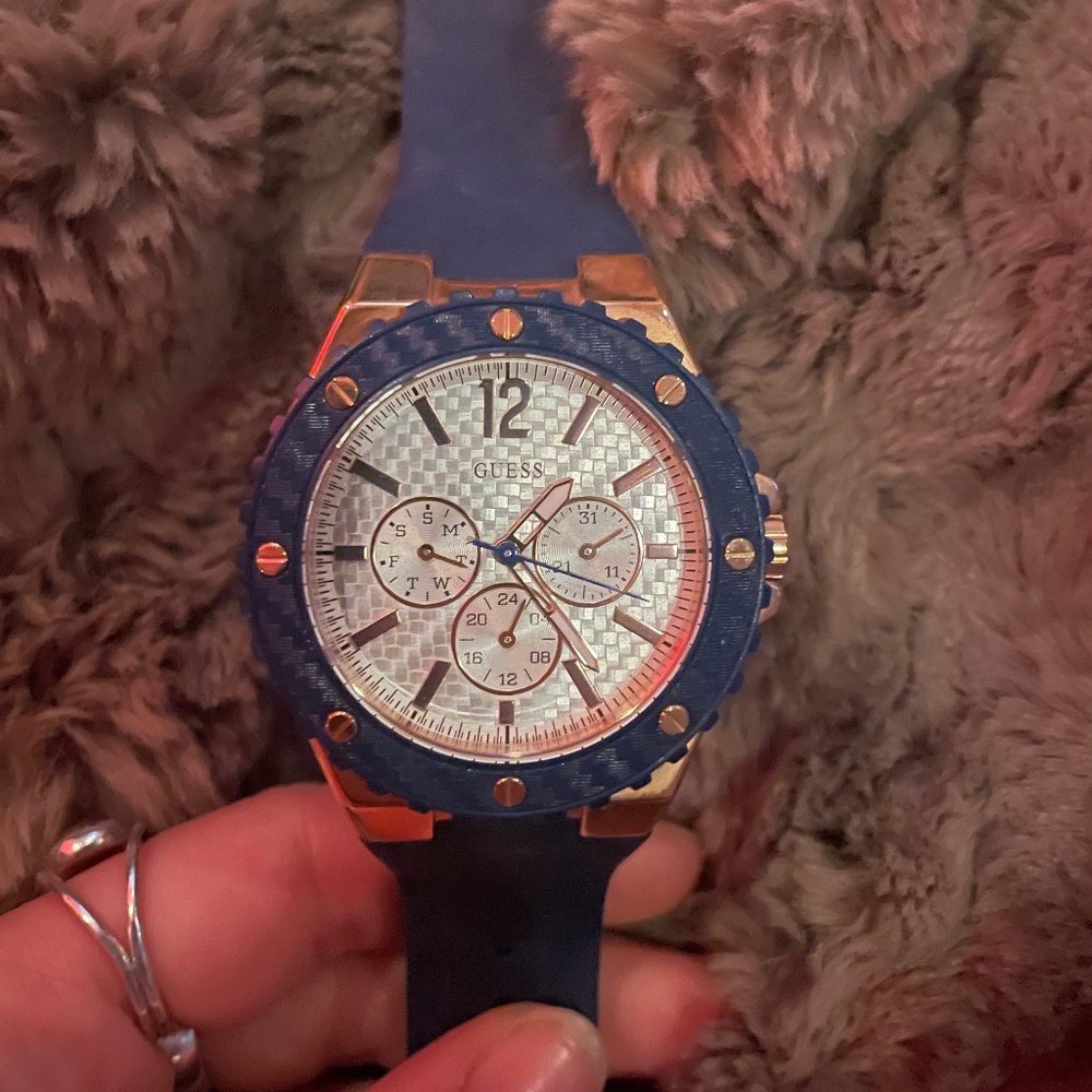 Guess Women’s Watch